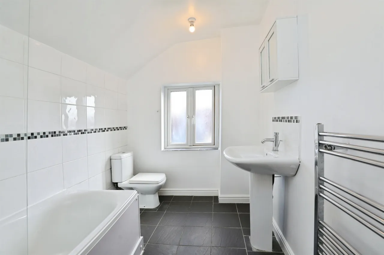 Spencer Street, Barnton, CW8, photo 15
