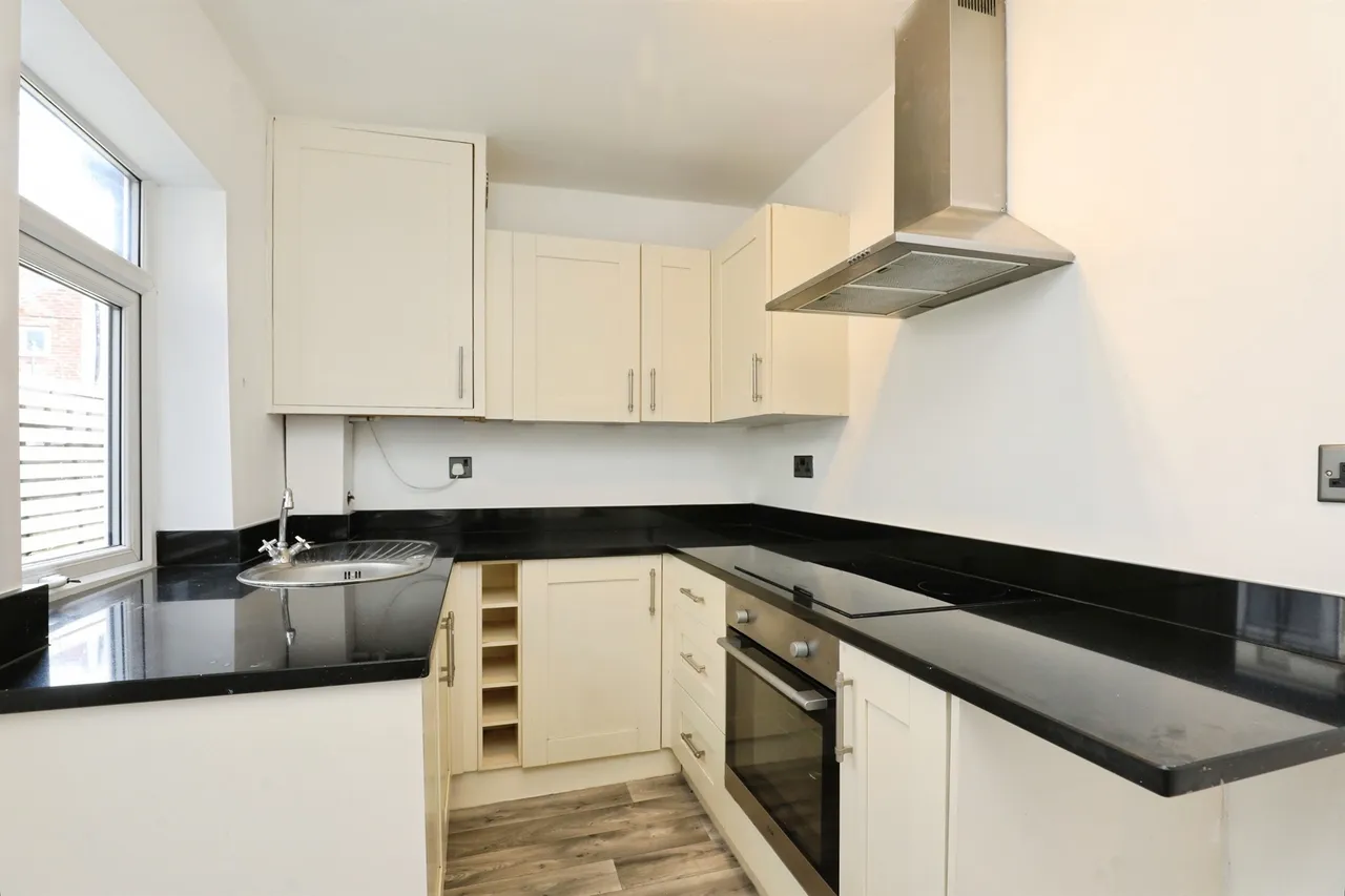 Spencer Street, Barnton, CW8, photo 8