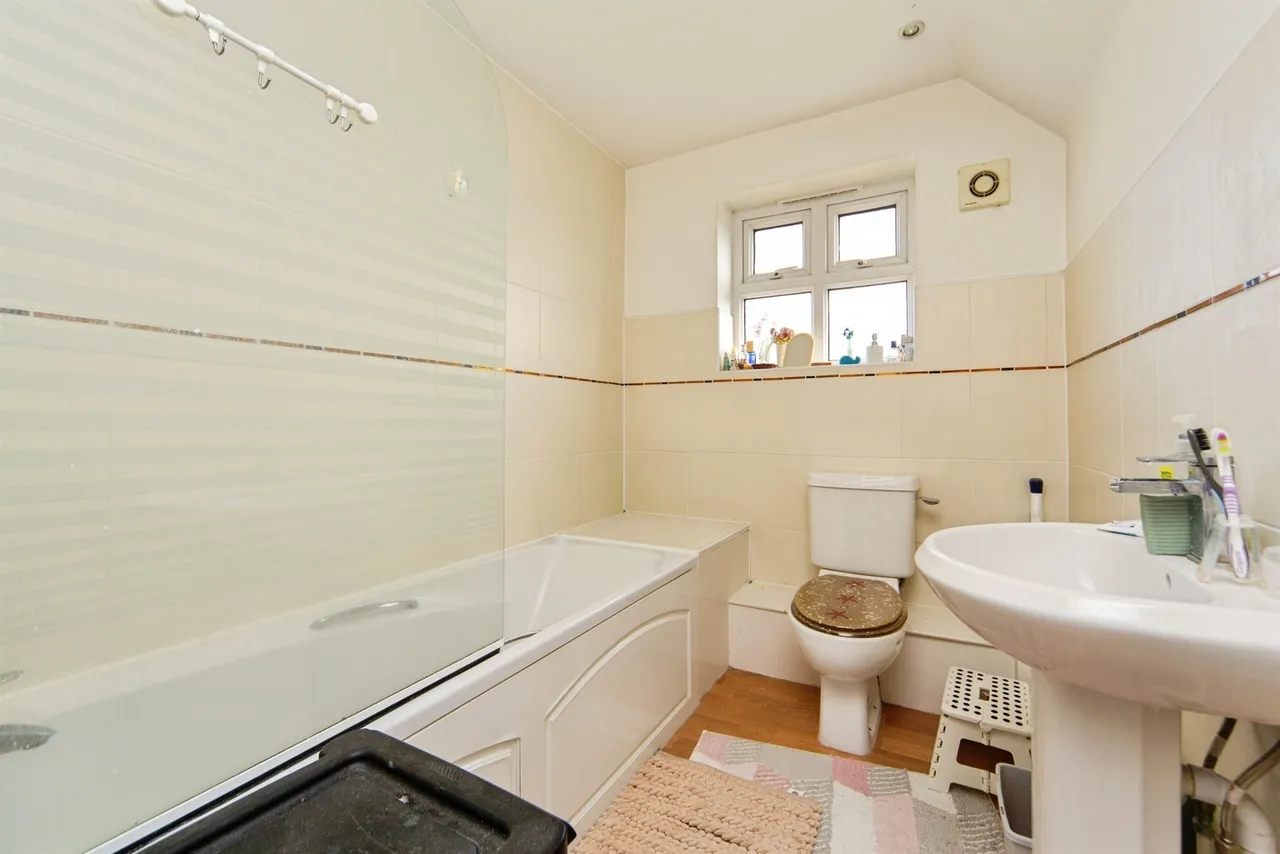 Church Mews, Rock Ferry, CH42, photo 14
