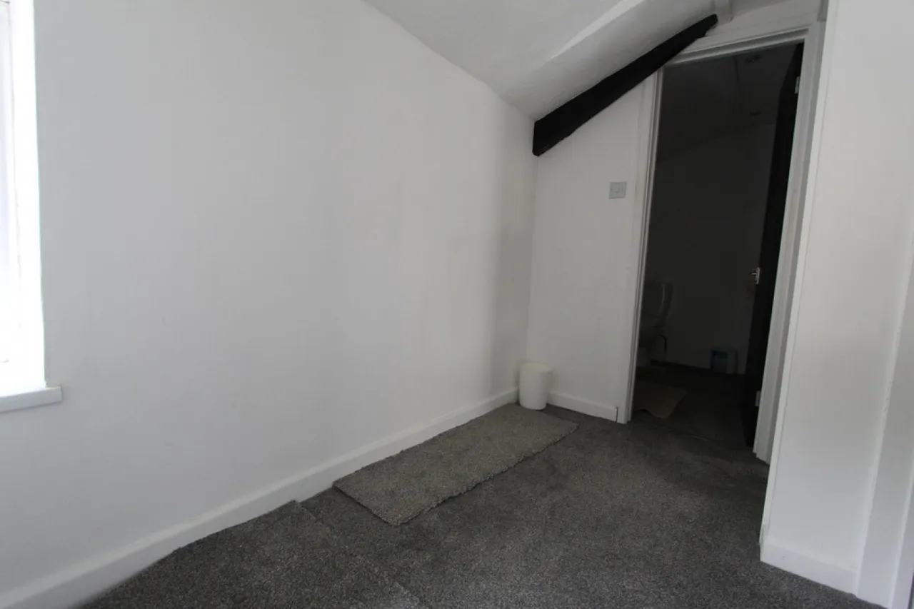 Dan-Y-Twyn, Treharris, Merthyr Tydfil, photo 8
