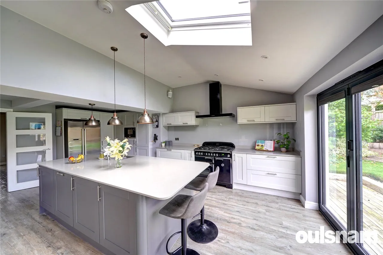 Dugard Way, Droitwich, Worcestershire, WR9 8UX, photo 3