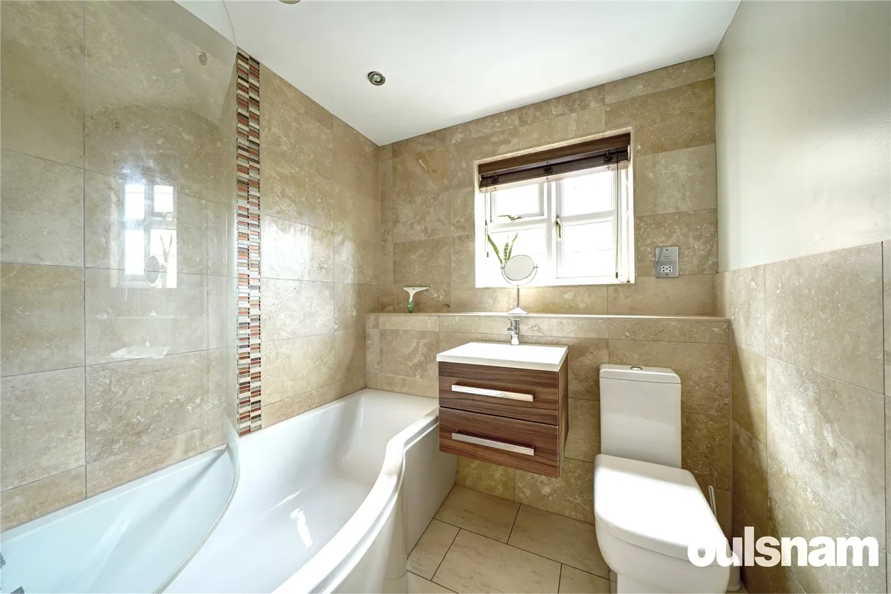 Dugard Way, Droitwich, Worcestershire, WR9 8UX, photo 16