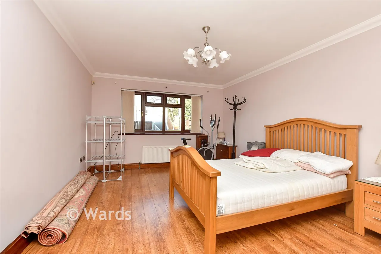 Minster Road, Minster On Sea, ME12, photo 15