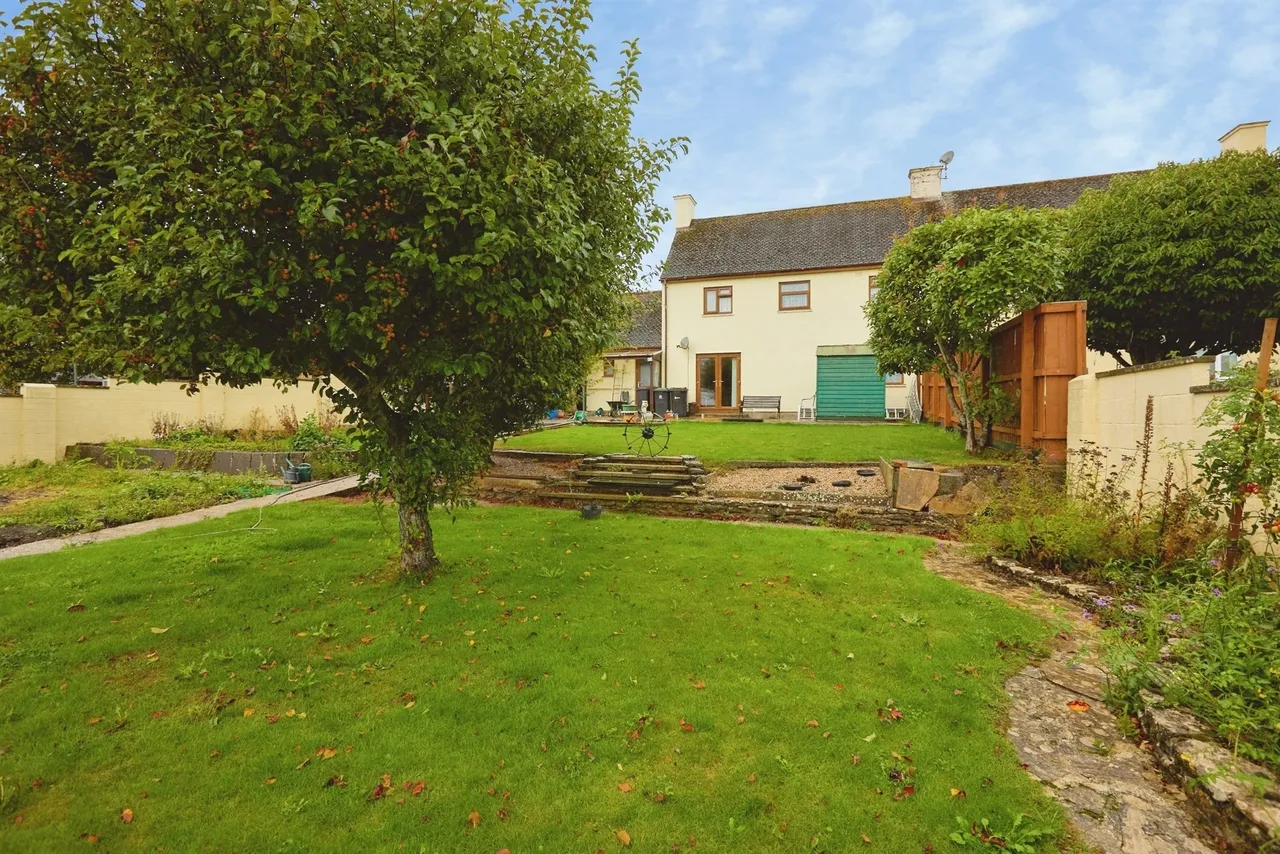 Quarry Lane, Longburton, DT9, photo 11