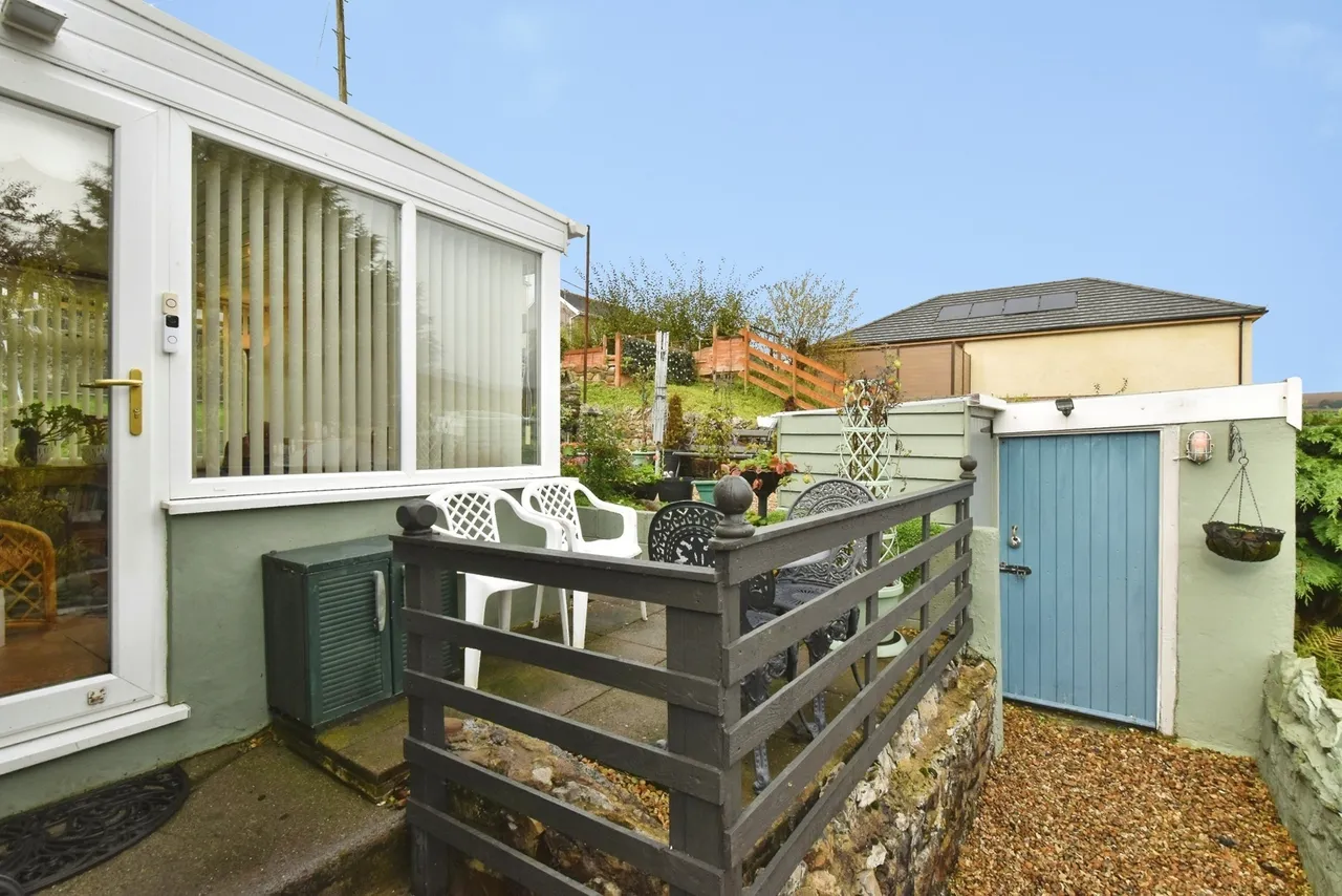 Ceidrim Road, Garnant, SA18, photo 20