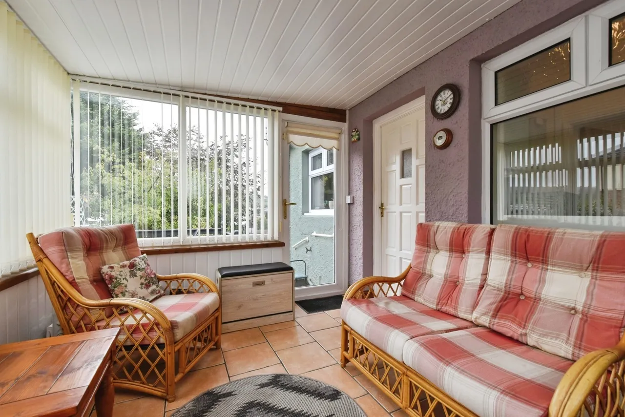 Ceidrim Road, Garnant, SA18, photo 14