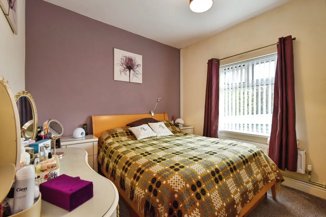Ceidrim Road, Garnant, SA18, photo 17