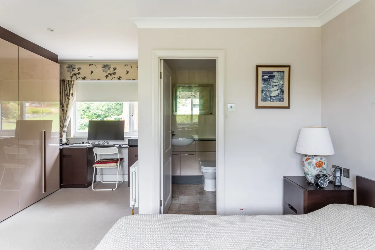 Alders Road, Reigate, RH2, photo 6