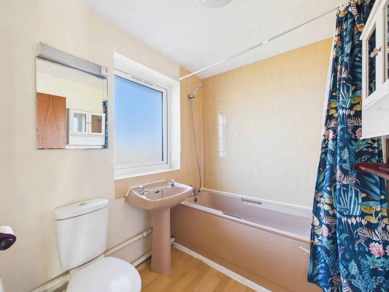 Faraday Drive, Milton Keynes, MK5, photo 12