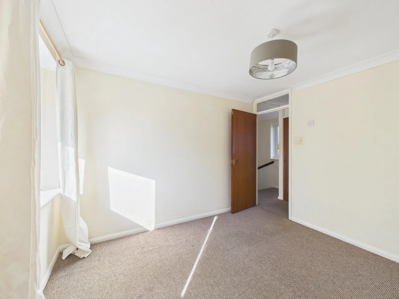 Faraday Drive, Milton Keynes, MK5, photo 10