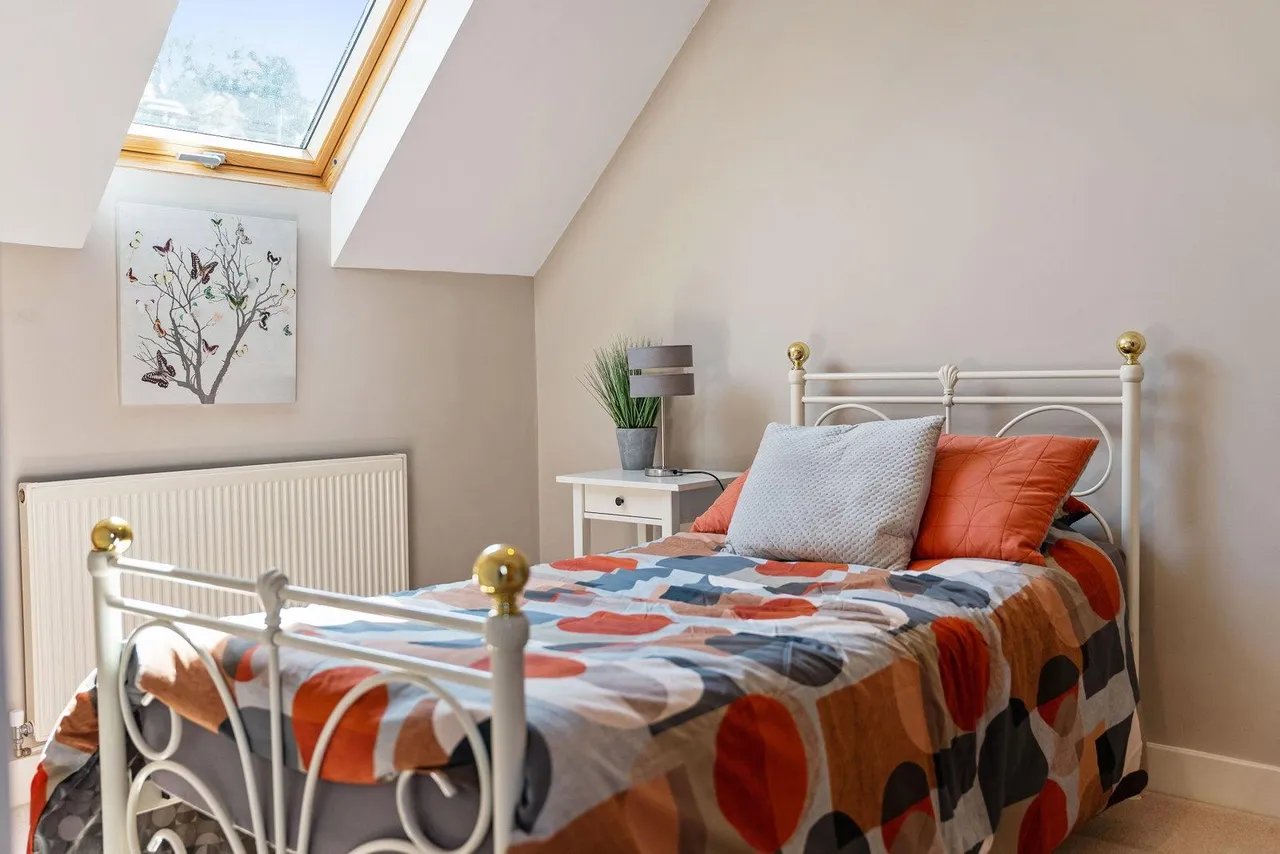 Gomersal Lane, Dronfield, photo 27