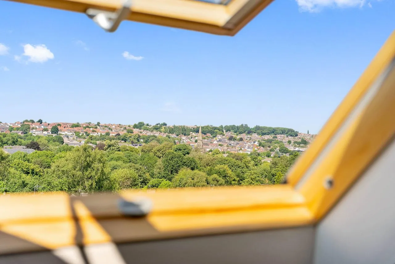Gomersal Lane, Dronfield, photo 24