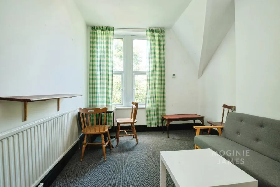 Marlborough Road, Cardiff, CF23, photo 8