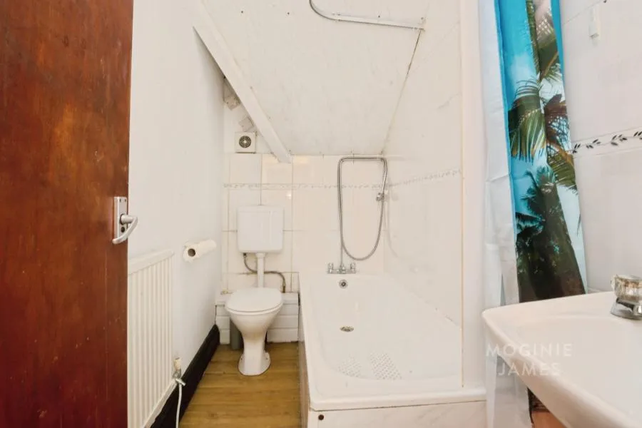 Marlborough Road, Cardiff, CF23, photo 5