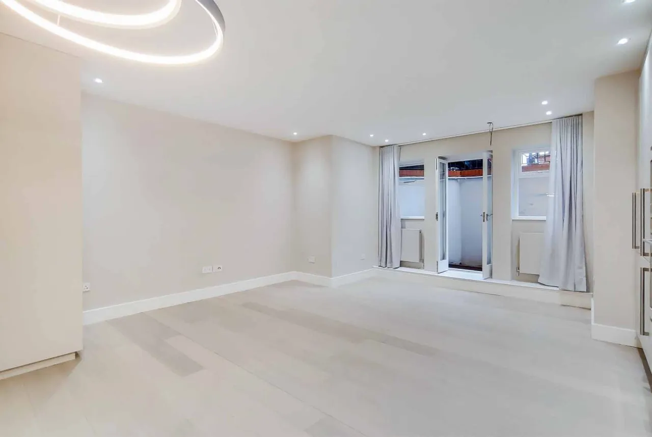 1 bed flat to rent, Fitzjohns Avenue, London, NW3