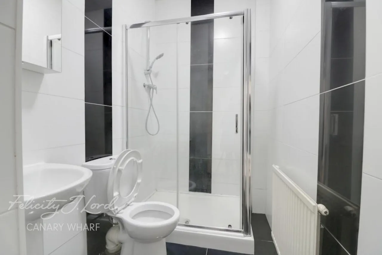 Burdett Road, E14, photo 8