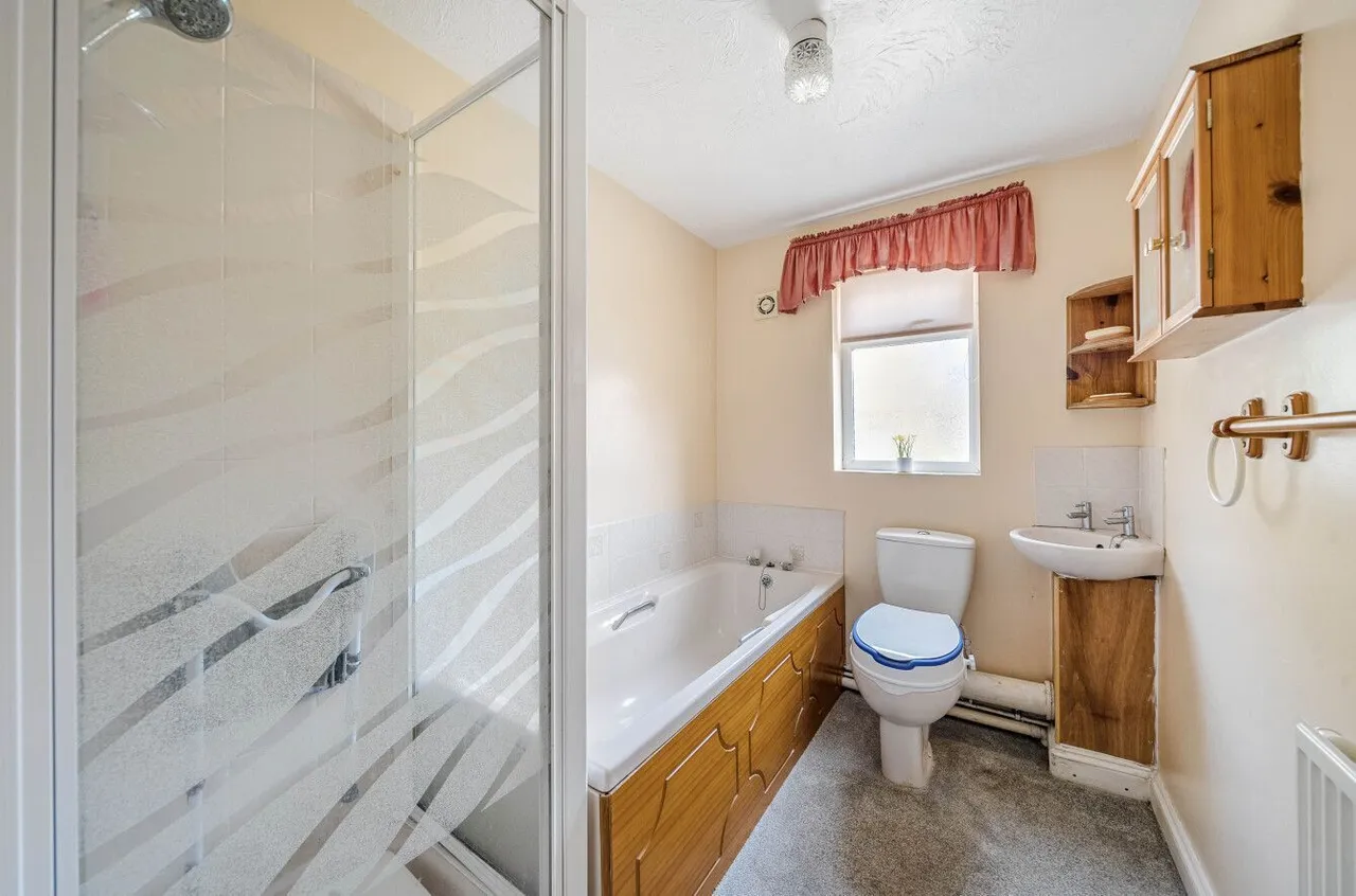 Vallis Road, Frome, BA11, photo 7