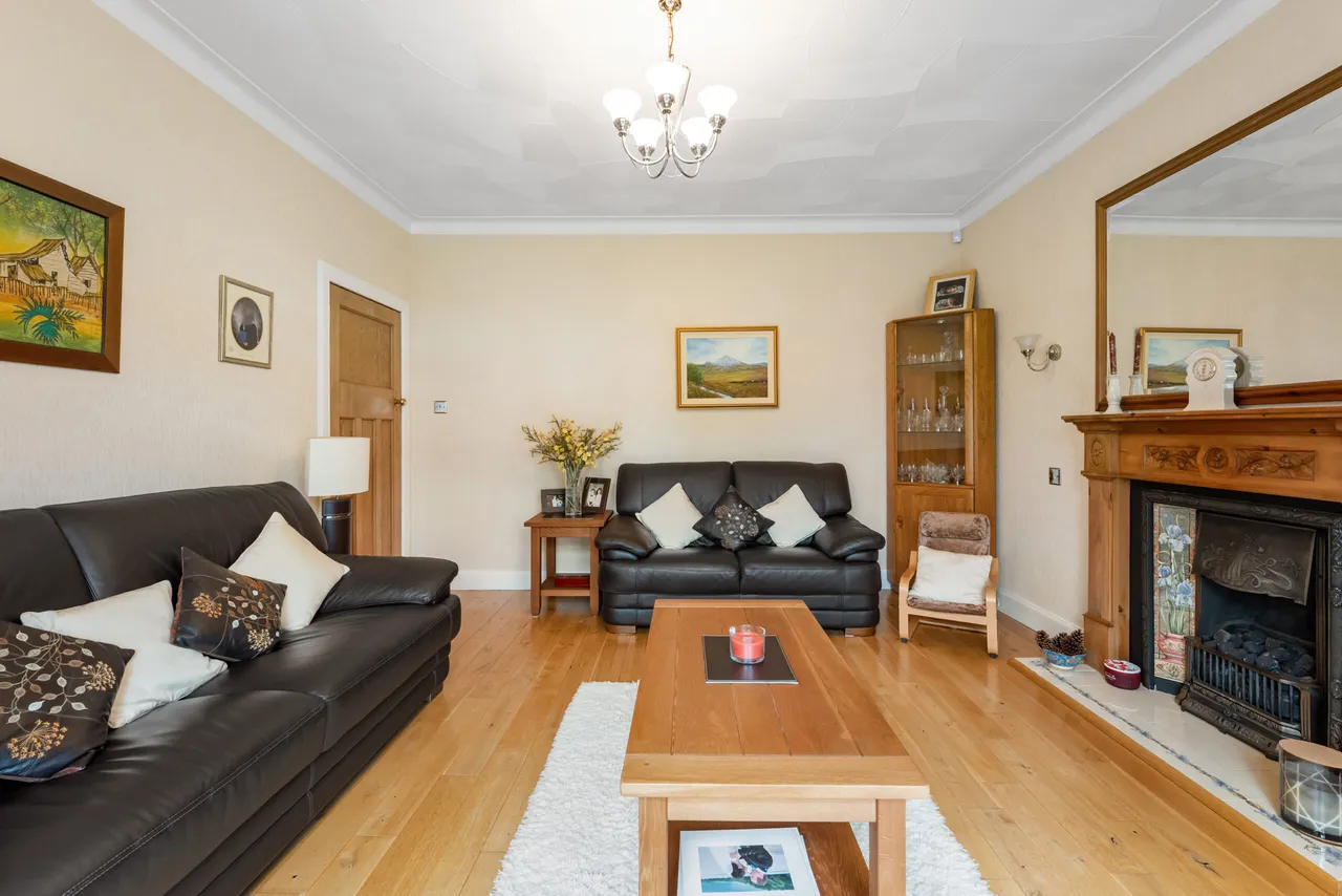 56 Kessington Drive, Bearsden, G61 2HQ, photo 3