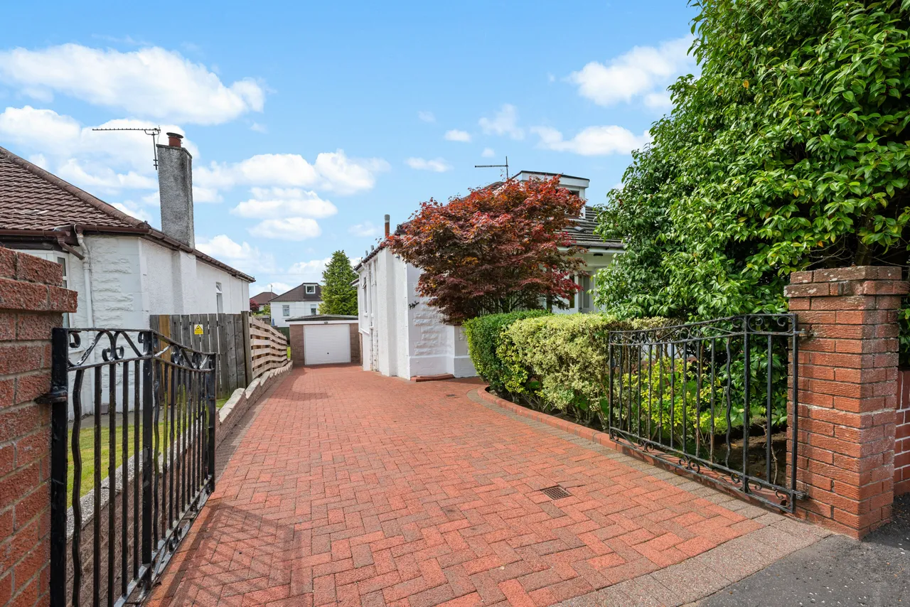 56 Kessington Drive, Bearsden, G61 2HQ, photo 24