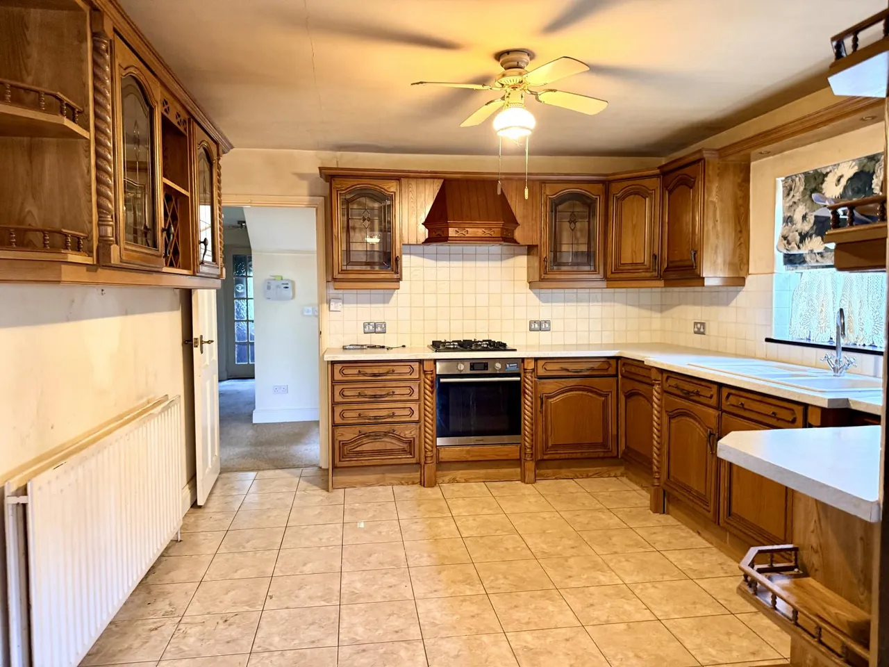 Maidstone Road, Wigmore, ME8, photo 2