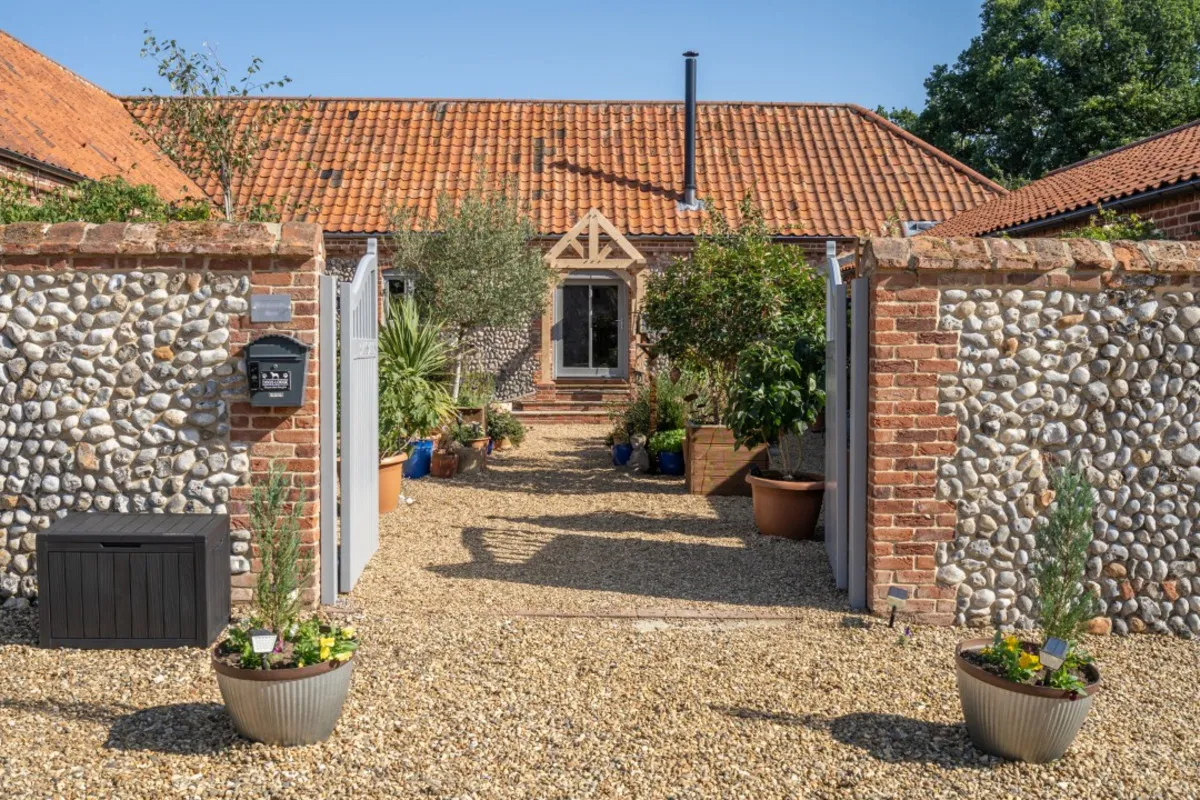 4 bed barn conversion for sale, New Road, Bessingham, NR11