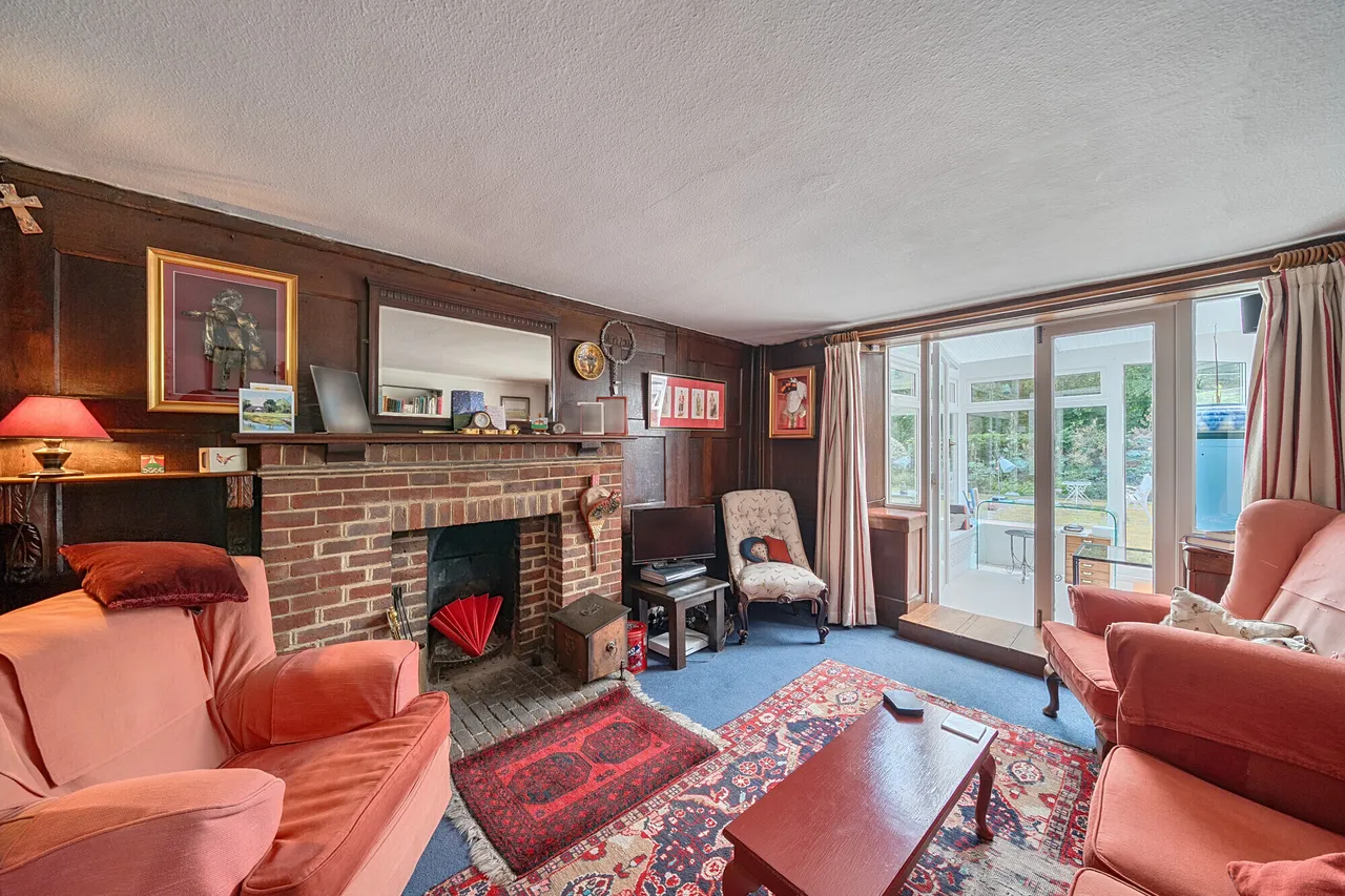 Farnham Road, Churt, Farnham, GU10, photo 6
