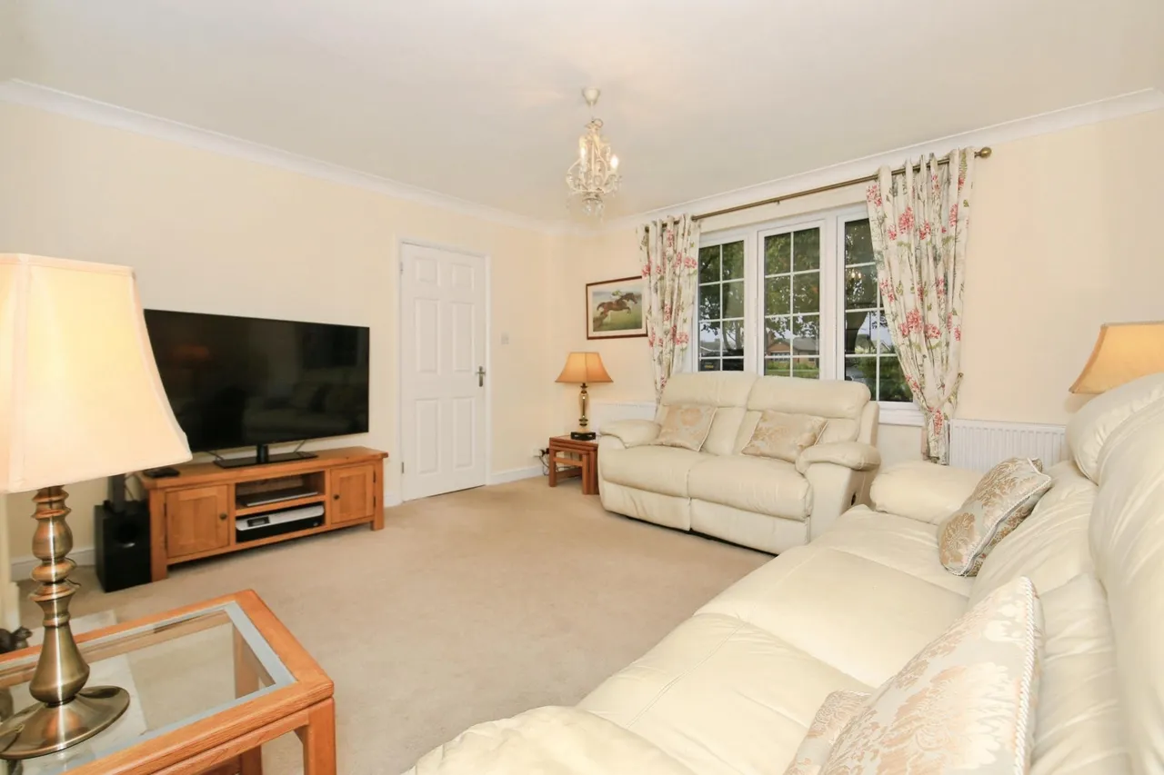 Overton Way, Peterborough, PE2, photo 3