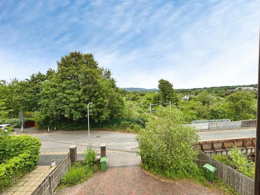 Highfield Road, Heath, CF14, photo 9