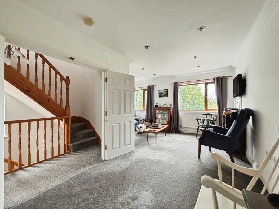 Highfield Road, Heath, CF14, photo 8