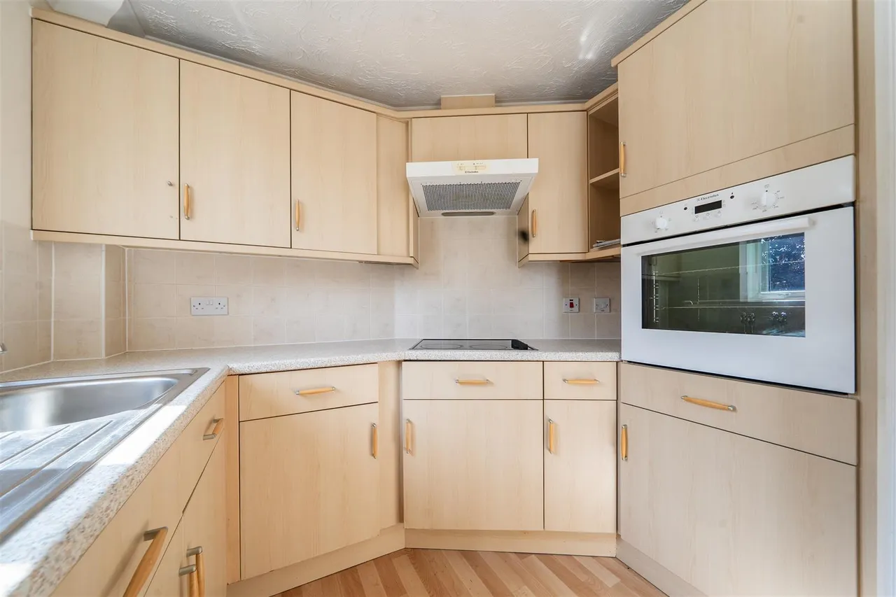 Southdown Road, Shoreham-By-Sea, BN43, photo 8