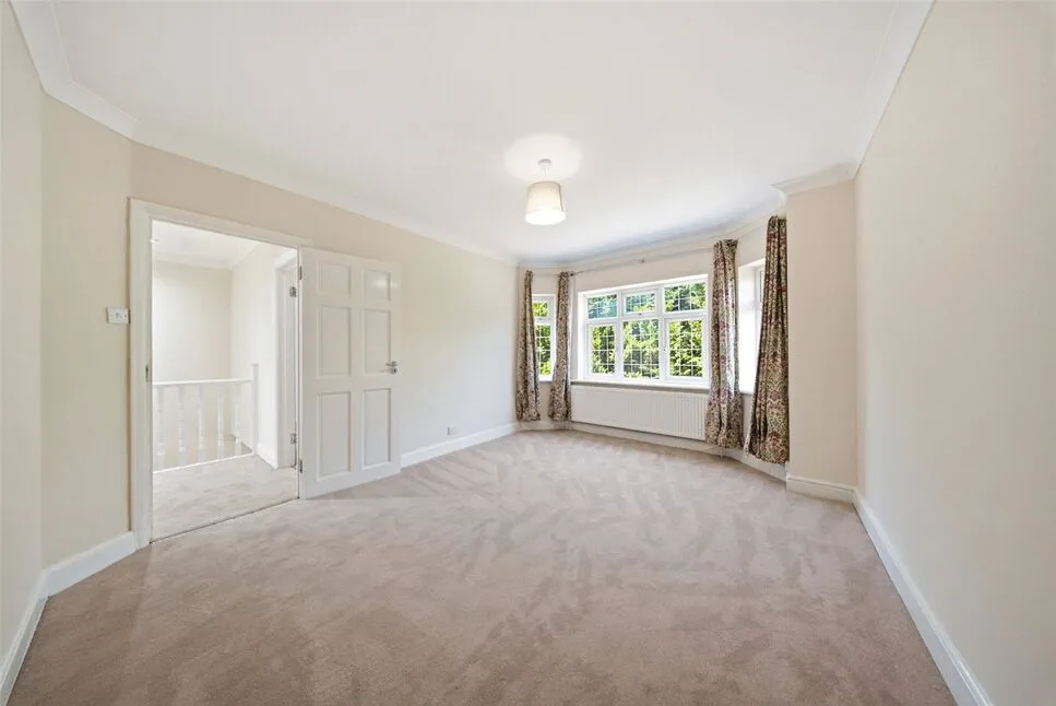 Brighton Road, Lower Kingswood, KT20, photo 15
