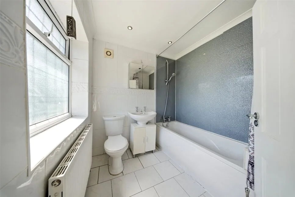 Brighton Road, Lower Kingswood, KT20, photo 20