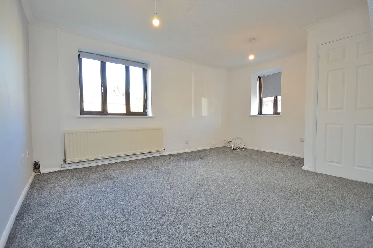 Martel Close, Northampton, NN5, photo 6