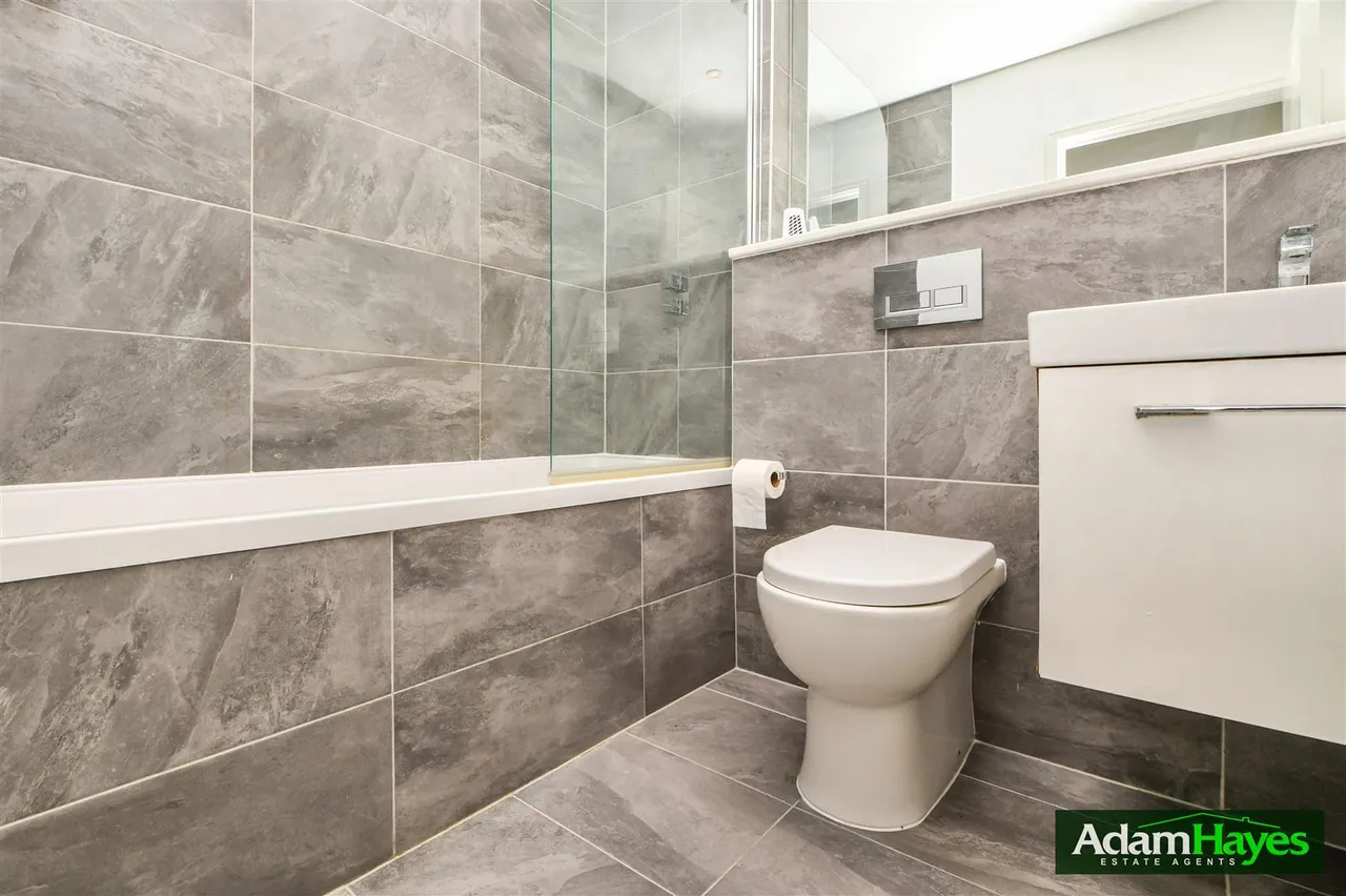 Hutton Grove, North Finchley, N12, photo 4