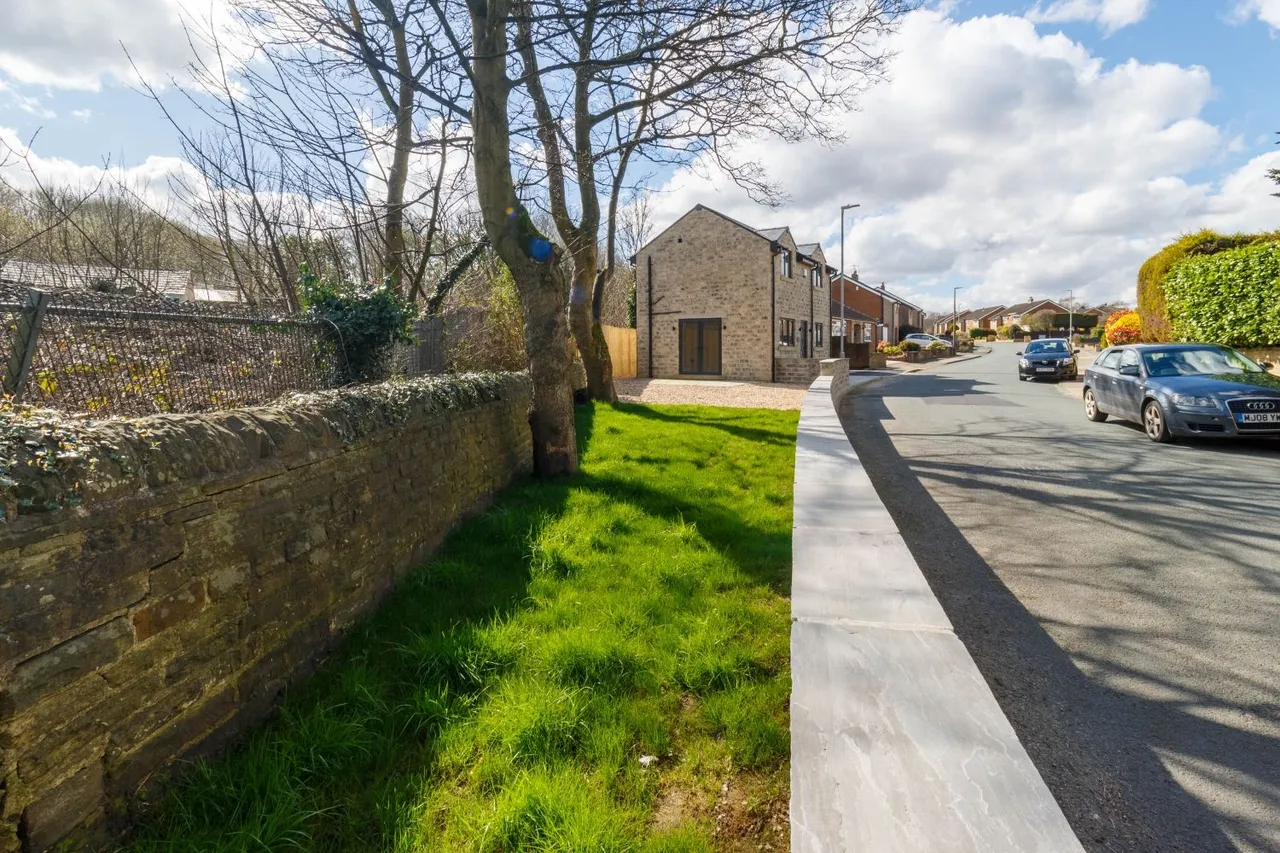 Westfield Drive, Lightcliffe, HX3, photo 13