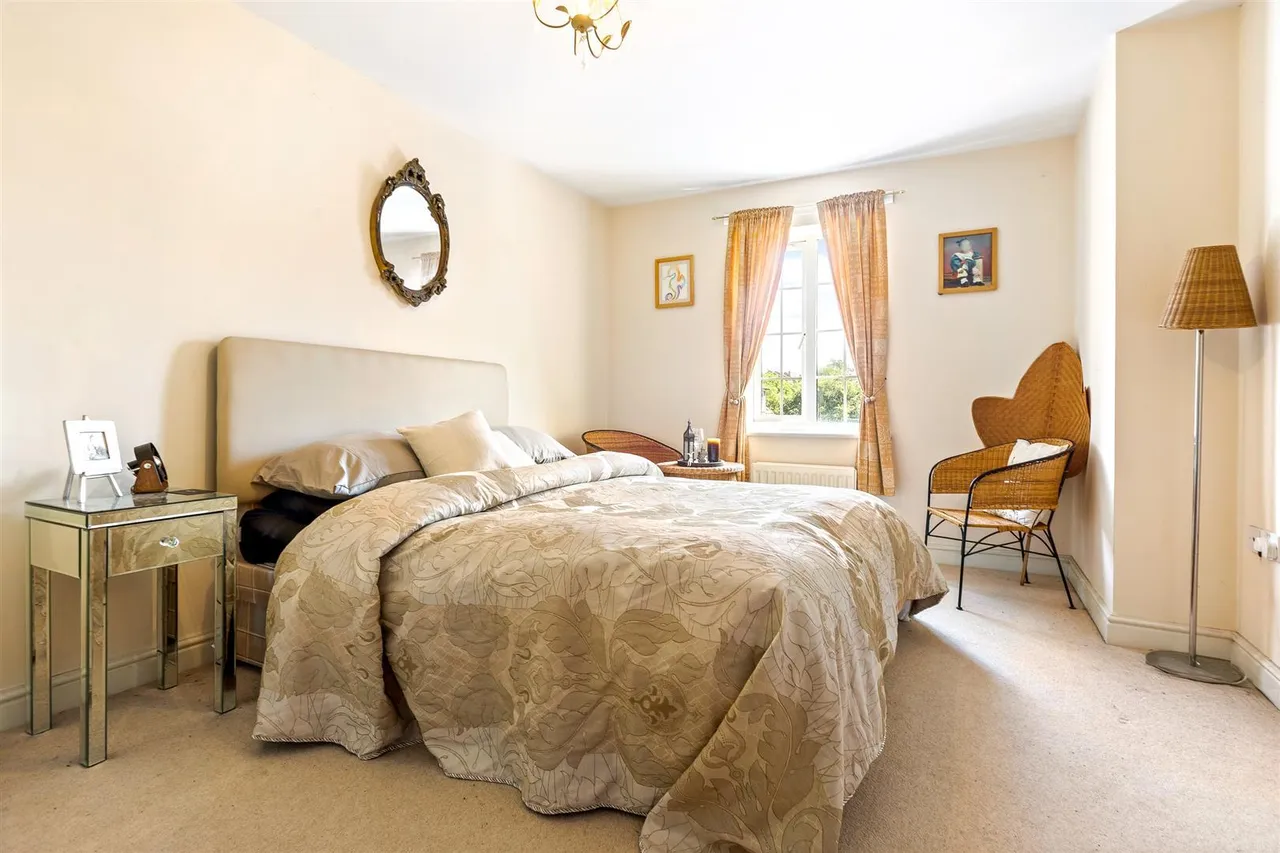 Erringtons Close, Oadby, LE2, photo 19