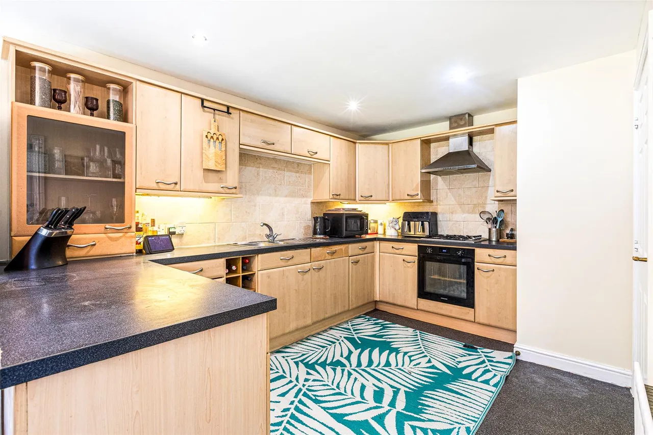 Erringtons Close, Oadby, LE2, photo 8