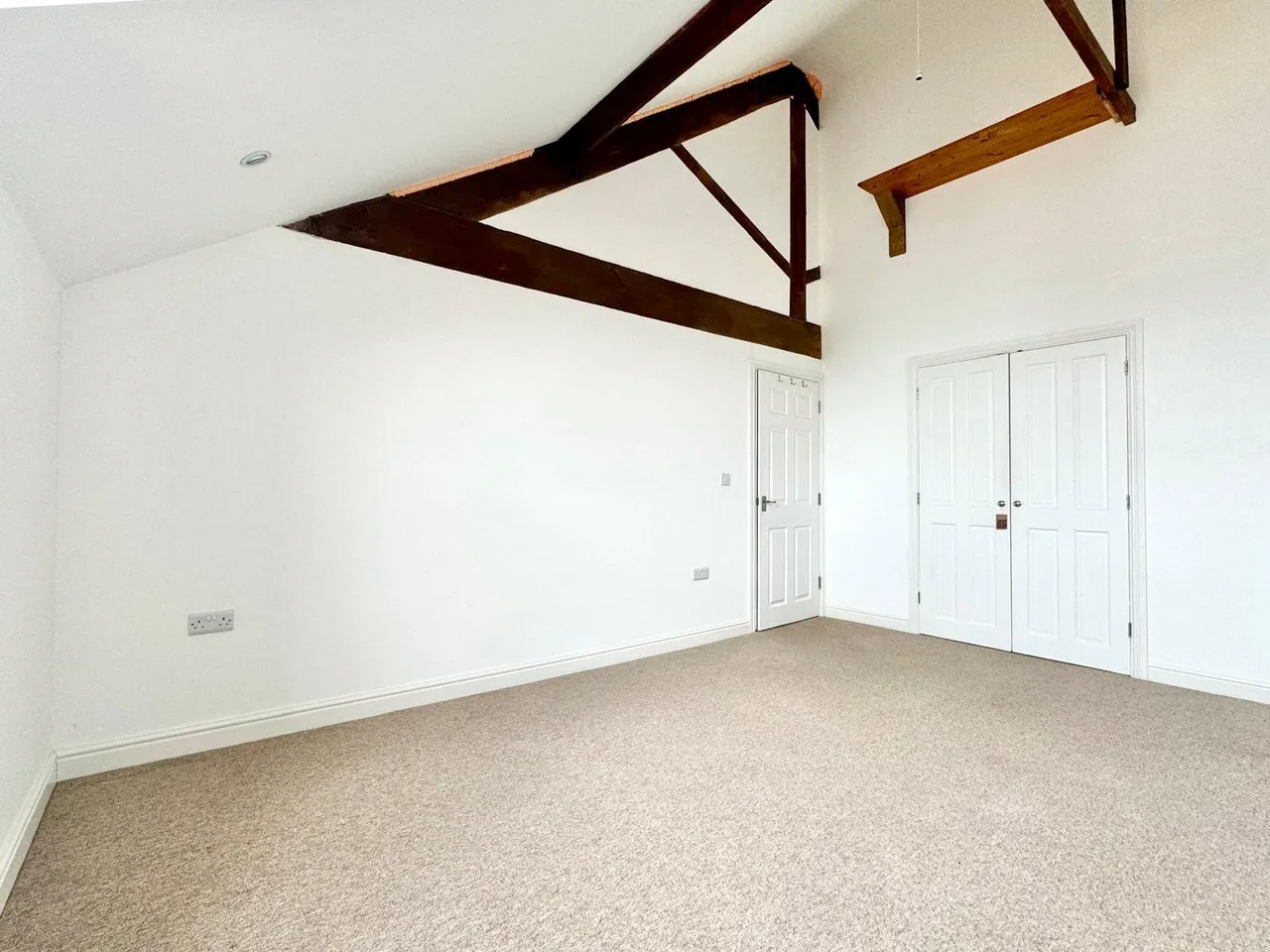 Middleton Street, Llandrindod Wells, Powys, LD1 5DG, photo 7