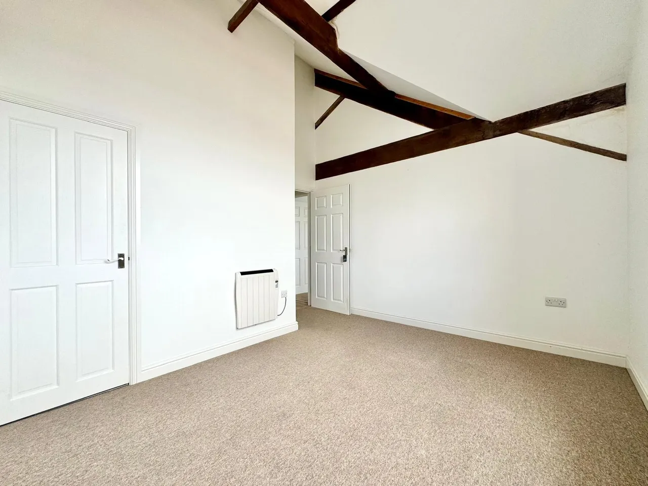 Middleton Street, Llandrindod Wells, Powys, LD1 5DG, photo 8