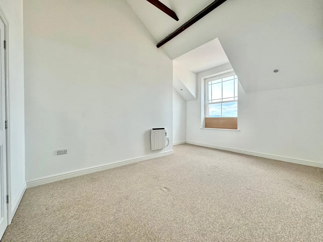 Middleton Street, Llandrindod Wells, Powys, LD1 5DG, photo 6