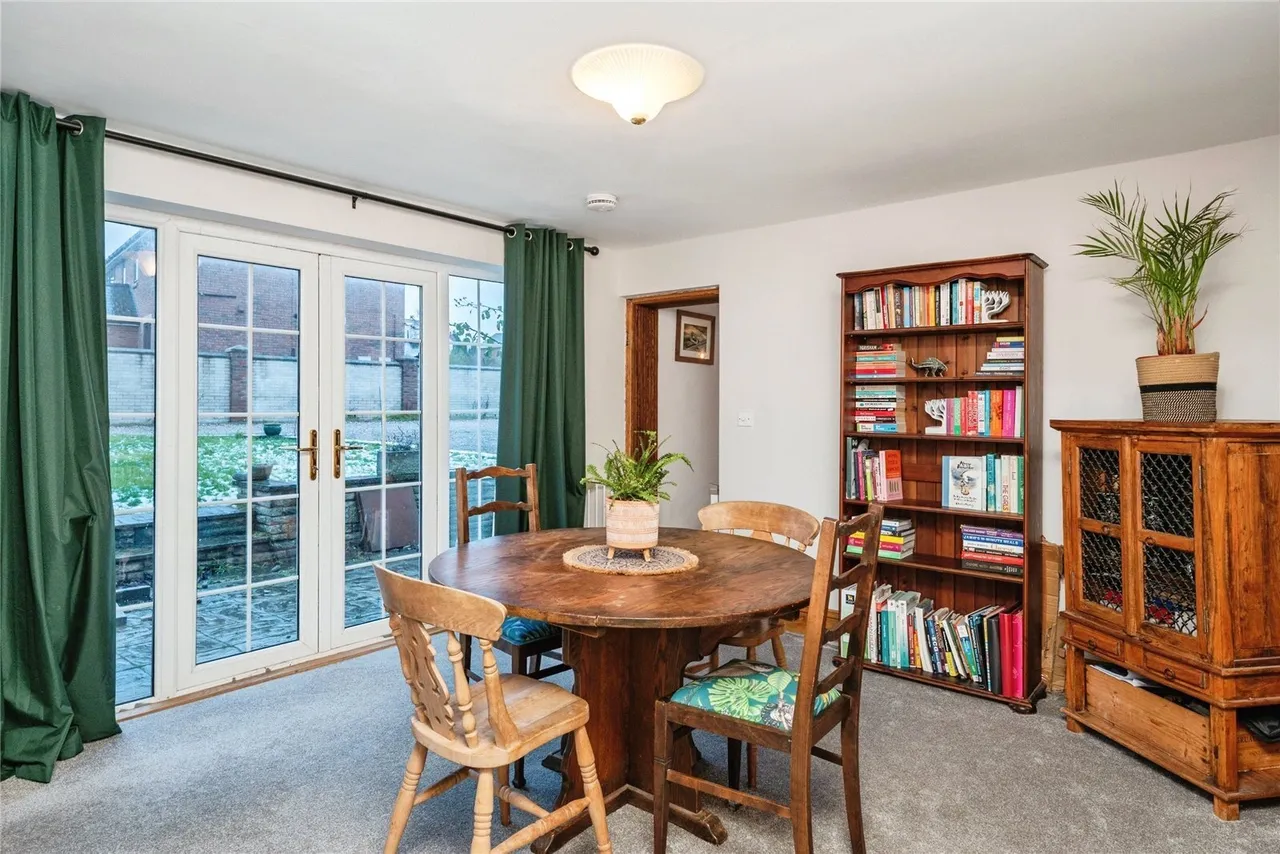 Mold Road, Mynydd Isa, CH7, photo 12