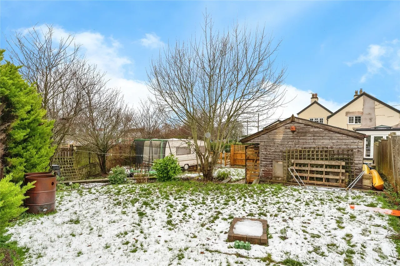 Mold Road, Mynydd Isa, CH7, photo 34