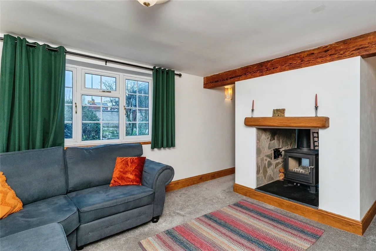 Mold Road, Mynydd Isa, CH7, photo 10