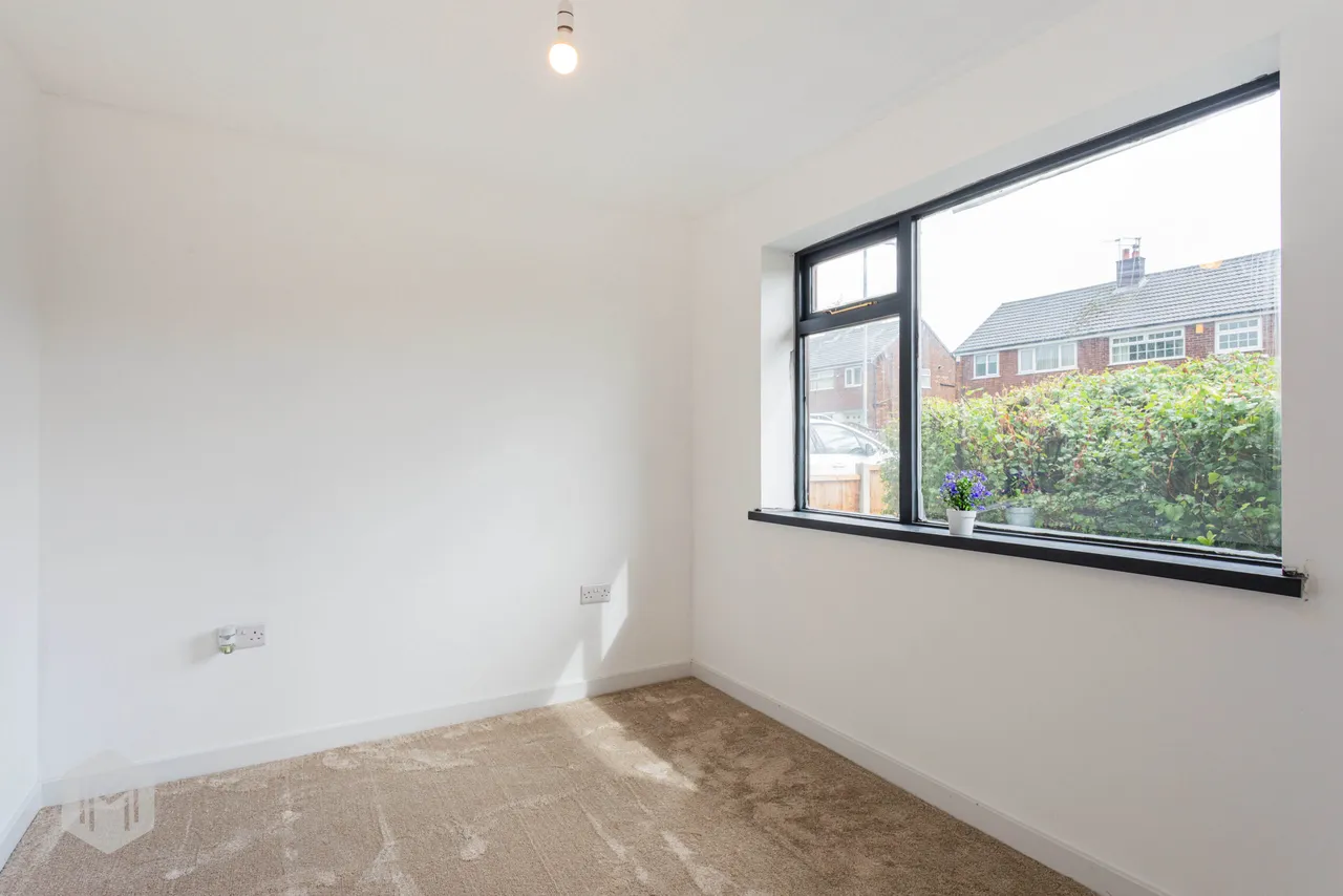 Broadstone Road, Bolton, BL2 4AW, photo 11