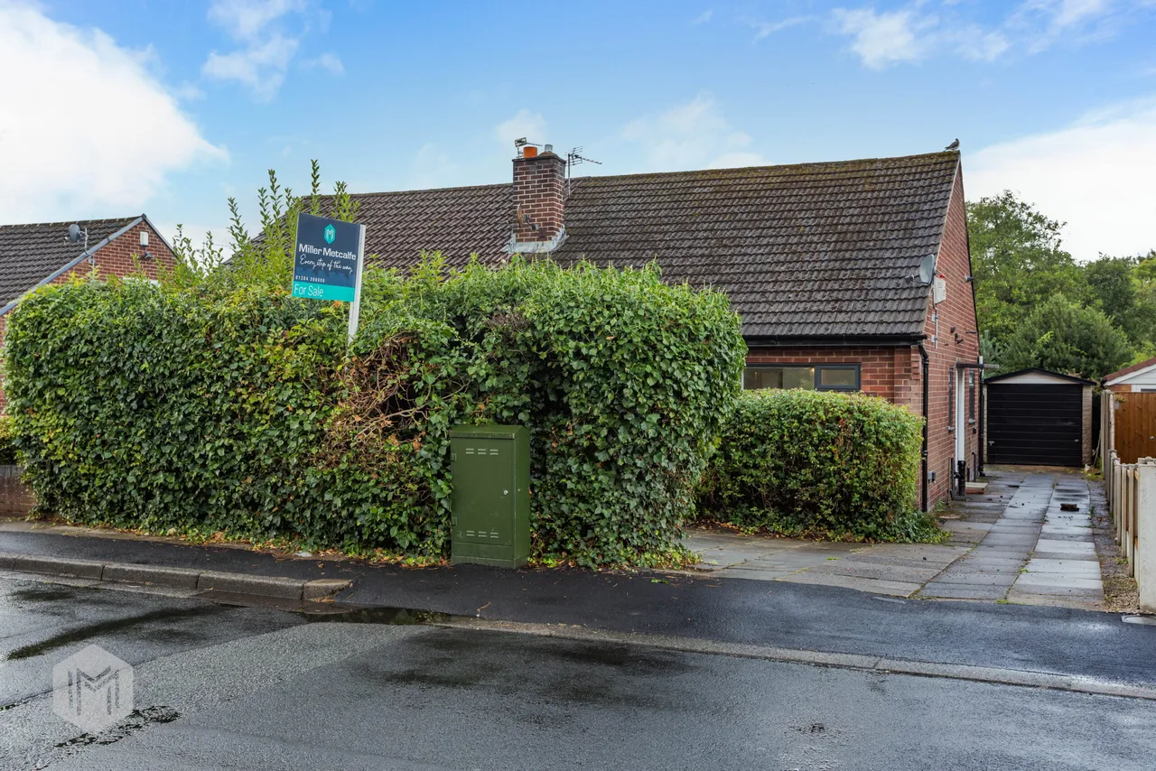 Broadstone Road, Bolton, BL2 4AW, photo 9
