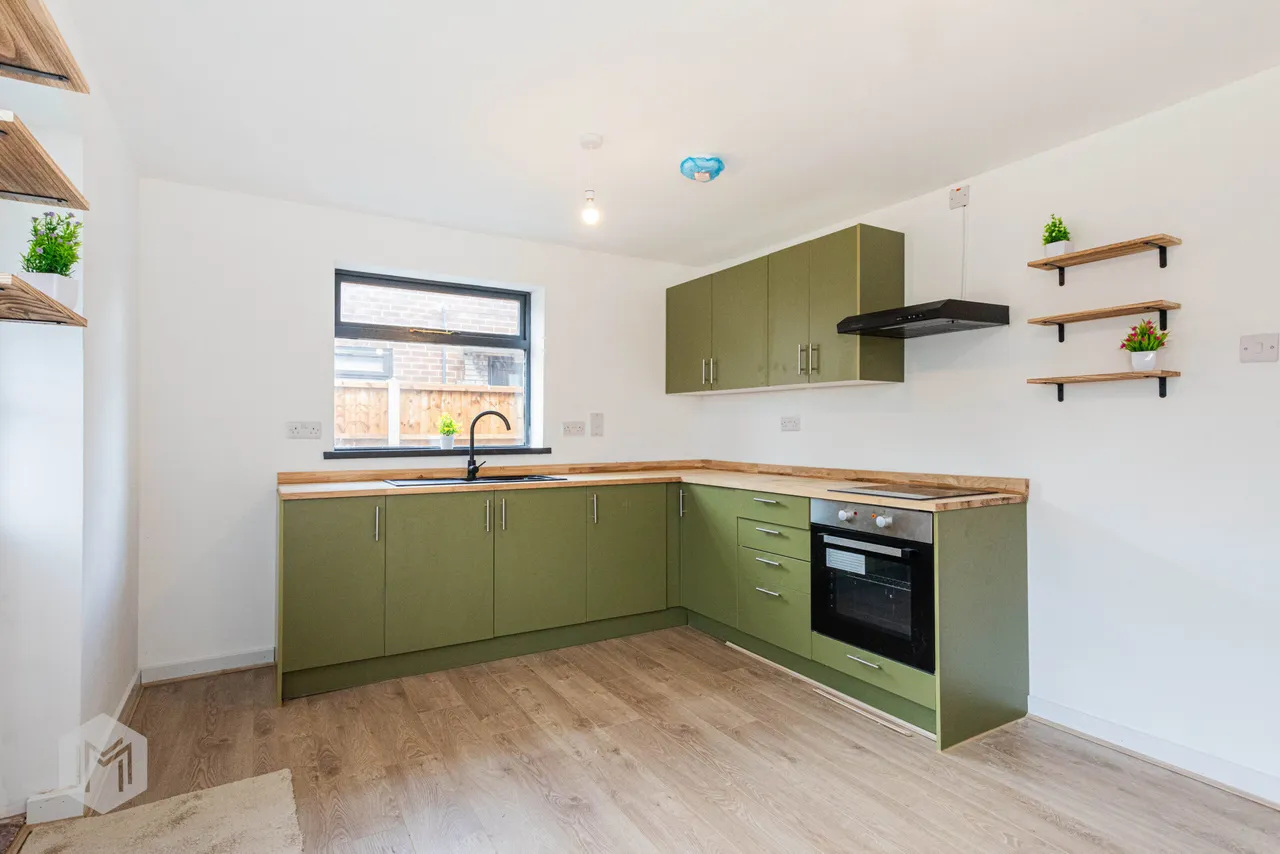 Broadstone Road, Bolton, BL2 4AW, photo 4