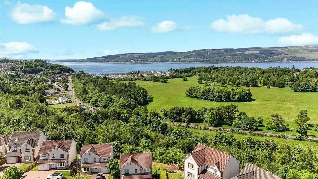 Redwing Drive, Inverkip, Inverkip, Inverclyde, PA16, photo 22