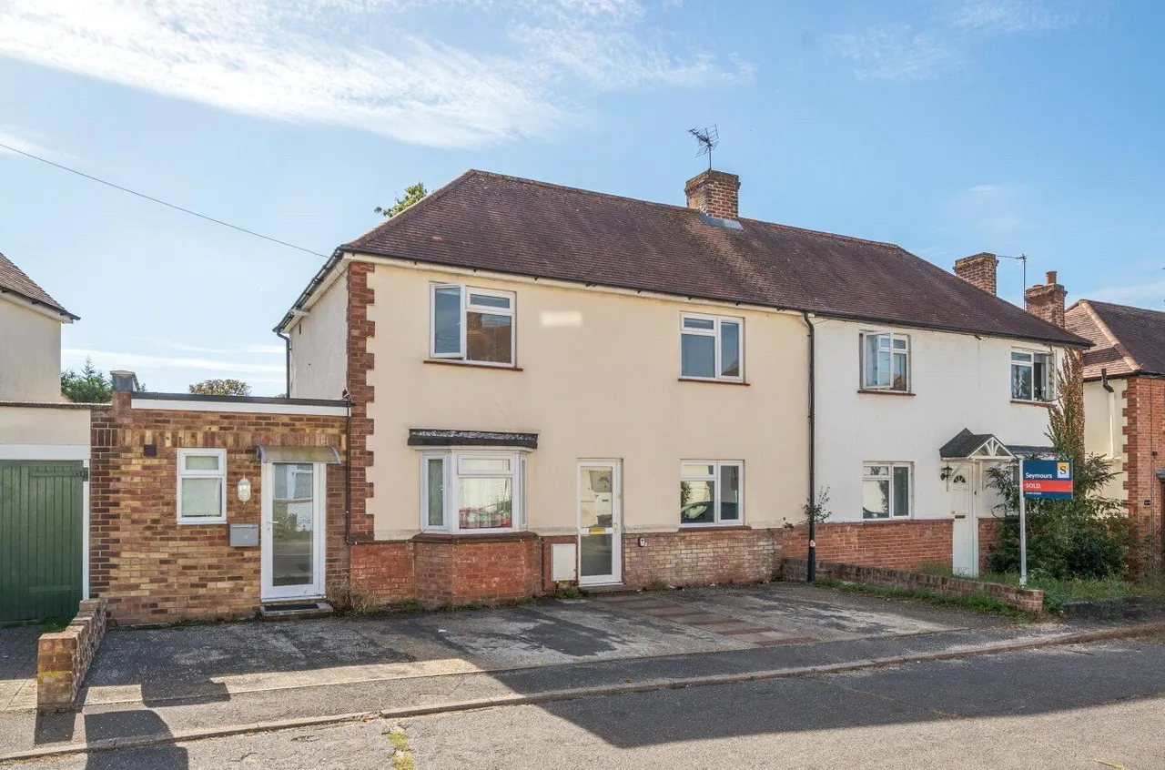 6 bed house for sale, Hereford Close, Guildford, GU2