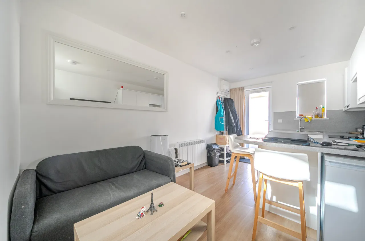 Hereford Close, Guildford, GU2, photo 17