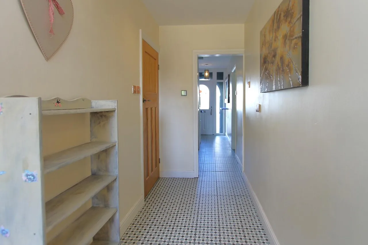 Bruce Road, Kidderminster, photo 6